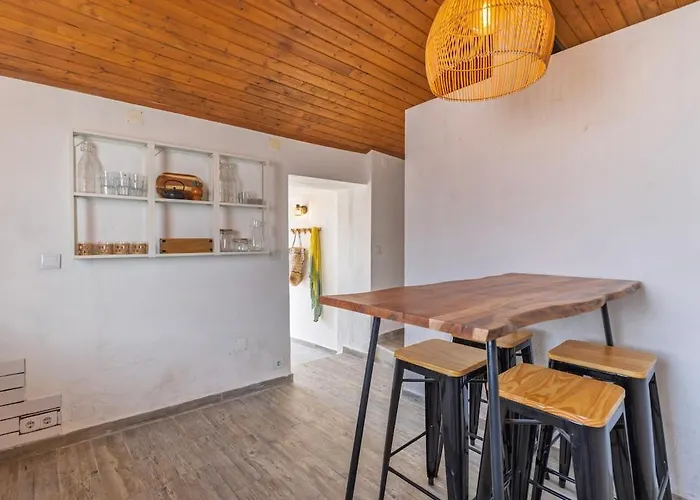 Azure Soul - Escape To Holiday home